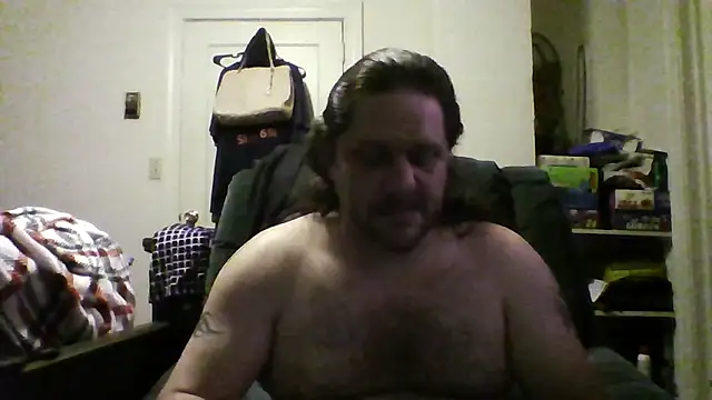 Snapshot of Demon2182 chatting on 03-18-26, 04:37 Demon2182 online show from 03-18-26, 04:37