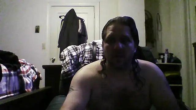 Snapshot of Demon2182 chatting on 03-20-26, 06:07 Demon2182 online show from 03-20-26, 06:07
