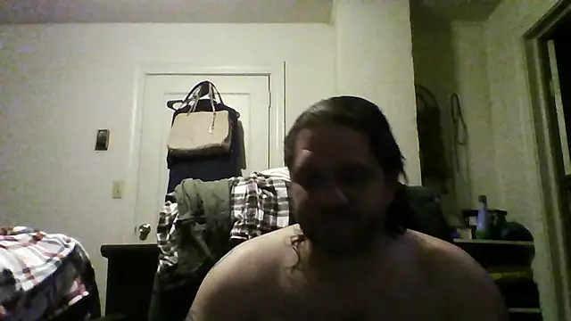 Snapshot of Demon2182 chatting on 03-21-26, 05:23 Demon2182 online show from 03-21-26, 05:23