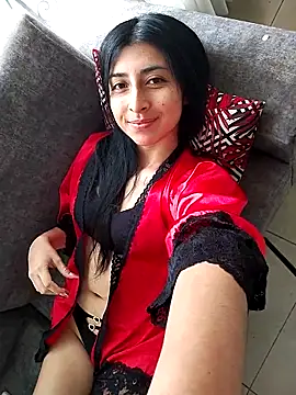 EmmaWilliamss4 online show from 04-18-26, 12:31