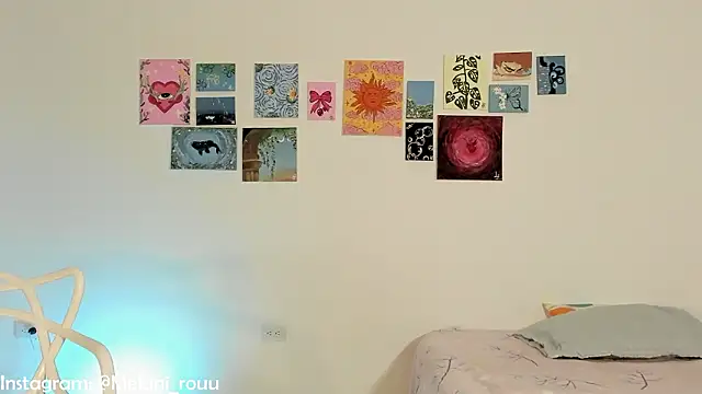 melrousses  online show from 02-13-26, 04:41