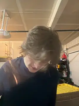 Chvrming online show from 02-11-26, 05:40