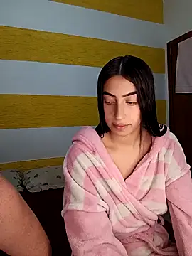 Anjinha nenem online show from 05-04-26, 09:22
