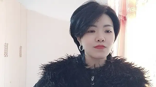 Snapshot of Nikishine chatting on 02-19-26, 06:09 Nikishine online show from 02-19-26, 06:09