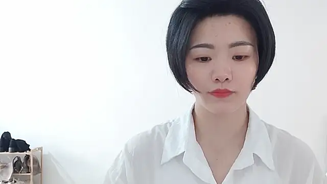 Snapshot of Nikishine chatting on 03-25-26, 01:44 Nikishine online show from 03-25-26, 01:44