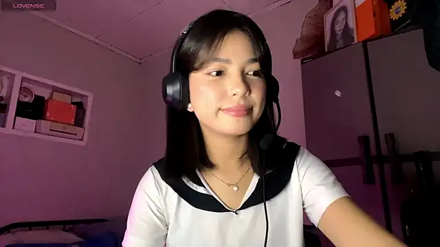 ConstancePorrini online show from 02-03-26, 03:28