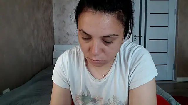 LorraGrey online show from 06-09-26, 03:40