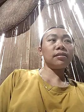 Snapshot of Bella-222 chatting on 02-12-26, 04:40 Bella-222 online show from 02-12-26, 04:40