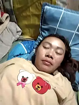 Snapshot of Bella-222 chatting on 02-17-26, 10:45 Bella-222 online show from 02-17-26, 10:45