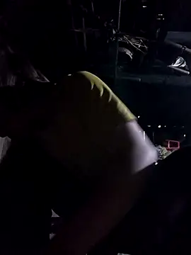 Snapshot of Bella-222 chatting on 03-04-26, 11:22 Bella-222 online show from 03-04-26, 11:22