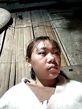 Snapshot of Bella-222 chatting on 03-22-26, 01:03 Bella-222 online show from 03-22-26, 01:03