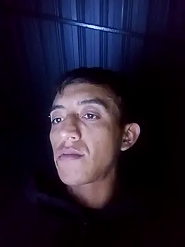 Alejo9718 online show from 02-10-26, 06:28