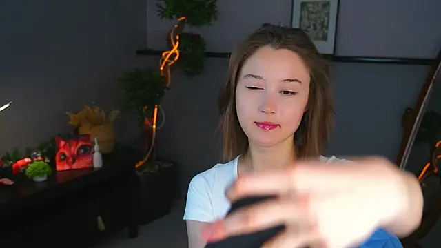 AprilMerrit online show from 02-06-26, 10:07