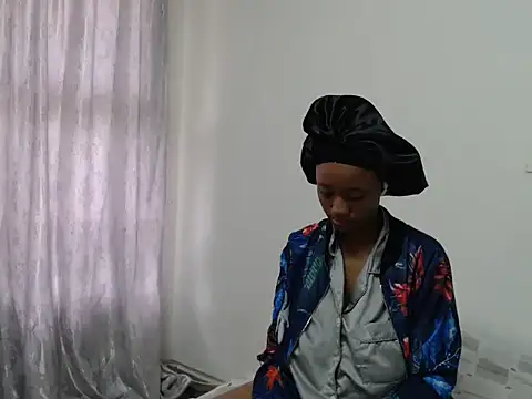 Amari 26 online show from 03-15-26, 10:10