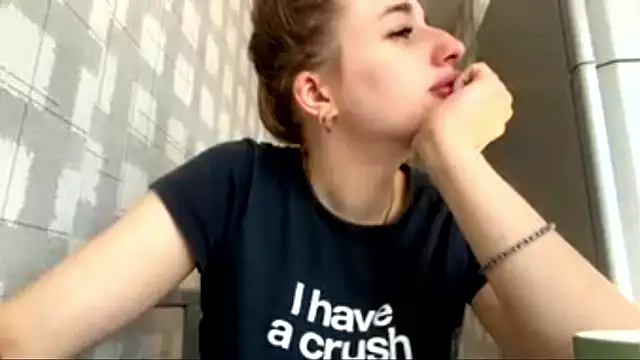 Evahowareyou online show from 02-09-26, 04:05