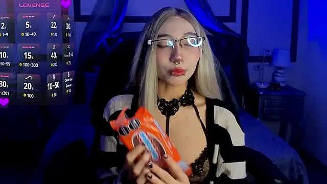 Snapshot of SweetSakura_Dolll chatting on 03-16-26, 01:48 SweetSakura Dolll online show from 03-16-26, 01:48