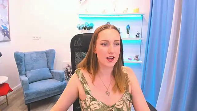 CaseyTerini online show from 06-25-26, 05:12