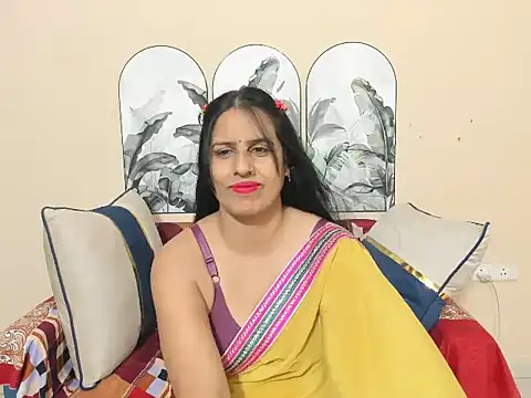 sara conorr online show from 04-30-26, 03:57