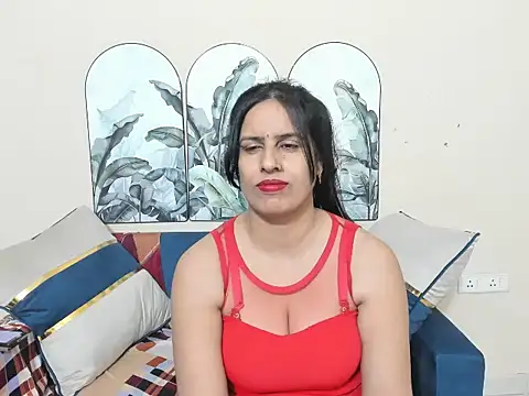 sara conorr online show from 05-08-26, 03:45