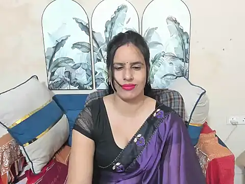 sara conorr online show from 06-16-26, 04:59