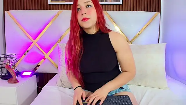 Violet Tender  online show from 02-05-26, 11:26