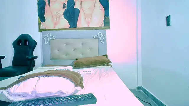 MEW ALIX online show from 03-05-26, 01:29