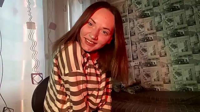 JuliaCurletteye online show from 02-12-26, 06:19