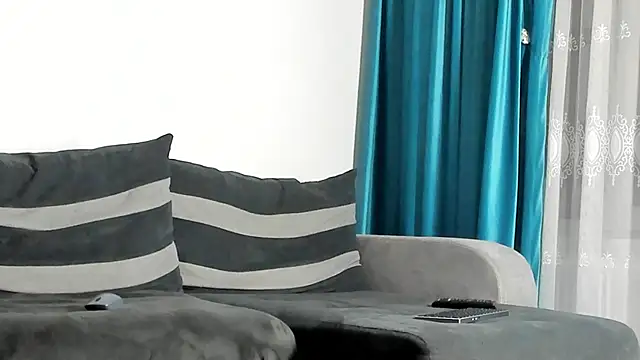 Snapshot of CindyTail chatting on 03-08-26, 08:34 CindyTail online show from 03-08-26, 08:34