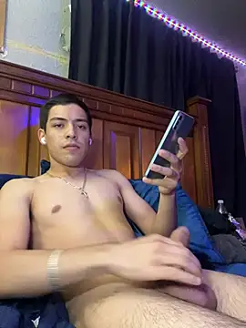 Tupapi696969q online show from 05-07-26, 03:34
