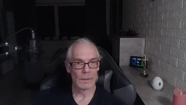 KoelnKoeln online show from 02-04-26, 06:58