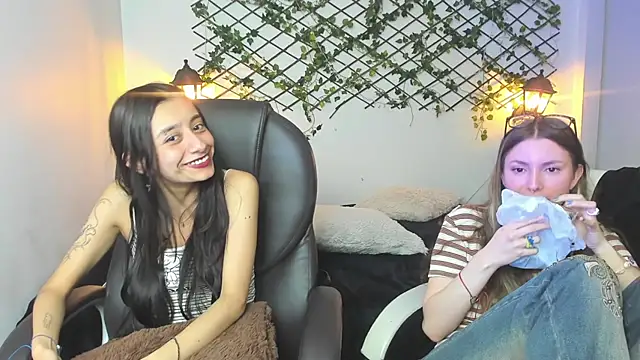 nana  rousse online show from 03-26-26, 04:40