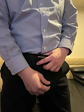 yuuuuusuke00 online show from 02-06-26, 12:48