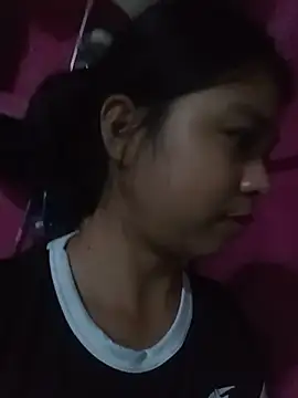 Snapshot of Heavens_night04 chatting on 03-07-26, 12:24 Heavens night04 online show from 03-07-26, 12:24