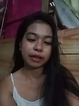 Snapshot of Heavens_night04 chatting on 03-18-26, 08:17 Heavens night04 online show from 03-18-26, 08:17