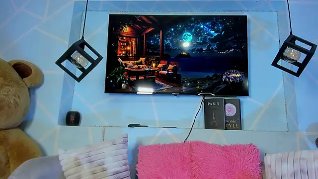 Snapshot of amy_noa chatting on 03-18-26, 12:58 amy noa online show from 03-18-26, 12:58