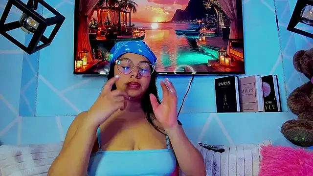 Snapshot of amy_noa chatting on 03-26-26, 12:50 amy noa online show from 03-26-26, 12:50