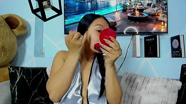 amy noa online show from 04-30-26, 01:01