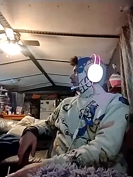 Snapshot of spooky425hd chatting on 02-26-26, 10:09 spooky425hd online show from 02-26-26, 10:09