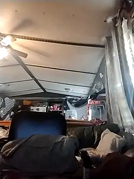 Snapshot of spooky425hd chatting on 03-09-26, 09:30 spooky425hd online show from 03-09-26, 09:30