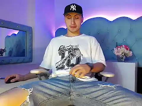 Oliver Benedet online show from 02-05-26, 03:22