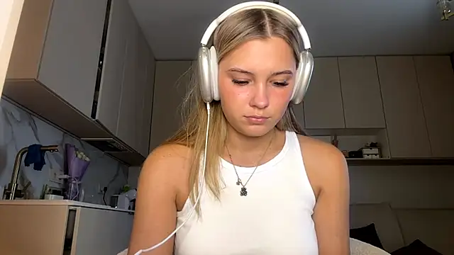 SeveralDip online show from 02-25-26, 12:26