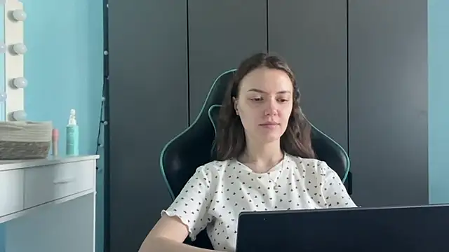 AndreeMerryman online show from 02-17-26, 01:02