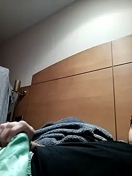 mineiropausudo20 online show from 02-04-26, 09:37