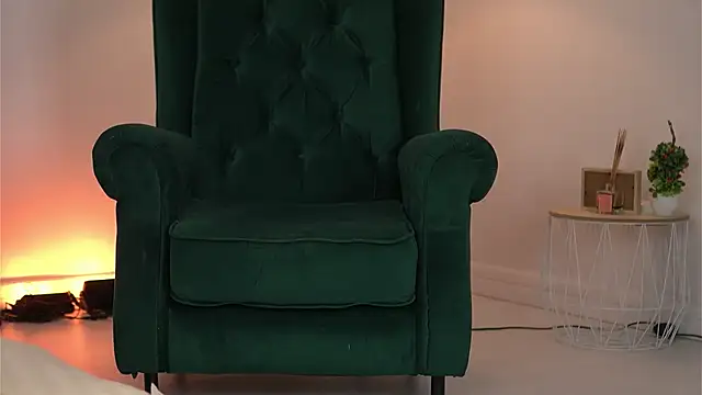SvveetLuna online show from 05-14-26, 03:02
