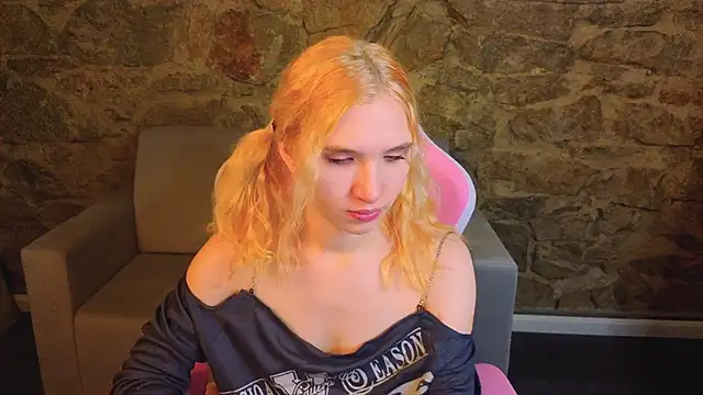 Iron Adele online show from 02-06-26, 02:16