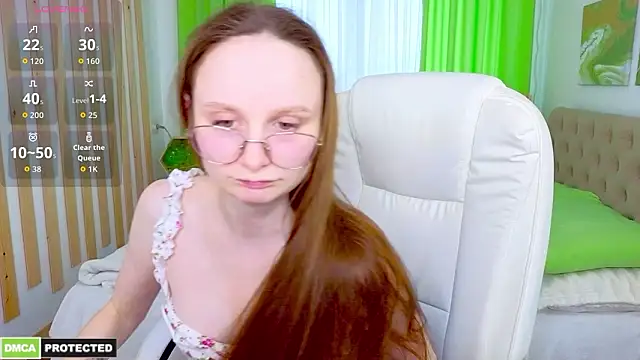 Snapshot of _EliDream chatting on 03-31-26, 09:43 EliDream online show from 03-31-26, 09:43