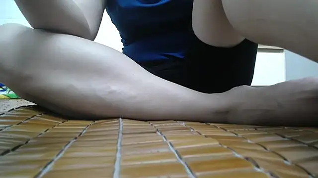 Snapshot of Mela889 chatting on 04-28-26, 11:21 Mela889 online show from 04-28-26, 11:21