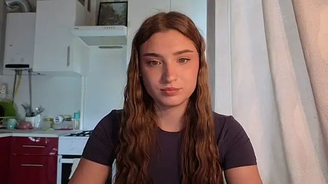Snapshot of LissaBliss chatting on 06-16-26, 02:09 LissaBliss online show from 06-16-26, 02:09