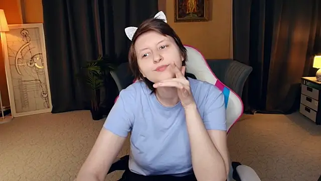 CarenSamele online show from 02-09-26, 10:19