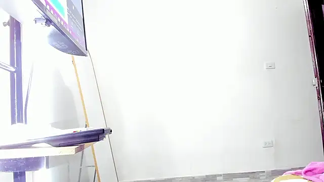 Sophiia88 online show from 03-04-26, 12:33